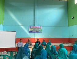 Kapolsek Tanjungmedar melaksnakan Kegiatan pembinaan kepada Ibu- ibu kader PKK di Desa Sukatani
