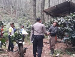 ANGGOTA SAMAPTA POLSEK SUKASARI MELAKSANAKAN PATROLI SIANG HARI KE TEMPAT TEMPAT RAWAN GANGGUAN KAMTIBMAS DI WILAYAH KECAMATAN SUKASARI
