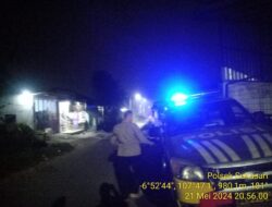 Anggota Unit Samapta Polsek Sukasari Rutin Laksanakan Patroli KRYD Blue Light / Malam hari di Wilayah Kecamatan Sukasari Kabupaten Sumedang