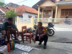 Sambang Bhabinkamtibmas Polsek Tomo guna Jalin Silaturahmi Dengan Warga Binaan.
