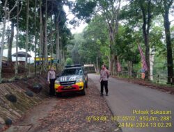 ANGGOTA SAMAPTA POLSEK SUKASARI MELAKSANAKAN PATROLI SIANG HARI KE TEMPAT TEMPAT RAWAN GANGGUAN KAMTIBMAS DI WILAYAH KECAMATAN SUKASARI