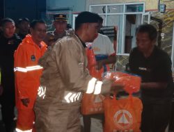 Meluapnya sungai cipeles yang mengakibatkan tergenangnya Dusun Pangjeleran RT 001, 002, 003 dan 004 RW 001 Desa Padasuka Kecamatan Sumedang Utara
