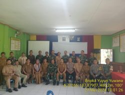 Kapolsek Tanjungmedar Iptu Gungun Wagiman bersama Danpos Tanjungmedar Perlu Abdulah Salim melaksanakan sambang/silatrahmi kamtibmas ke Desa Kamal 
