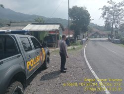 antisipasi terjadinya C3 (Curas,Curat, dan Curanmor) Polsek Tanjungmedar Polres Sumedang Polda Jabar melaksanakan KRYD siang hari