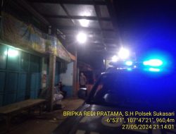 Anggota Unit Samapta Polsek Sukasari Rutin Laksanakan Patroli KRYD Blue Light / Malam hari di Wilayah Kecamatan Sukasari Kabupaten Sumedang