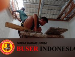 Pemasangan Atap Rangka Baja RTLH Menandakan Pengerjaan Akan Rampung