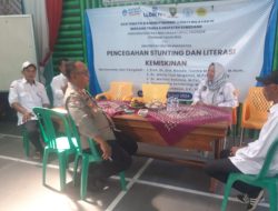 Silaturahmi Kamtibmas Kapolsek Tomo ke Kantor Desa Tolengas.