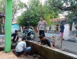 Sambang Bhabinkamtibmas Polsek Tomo guna Jalin Silaturahmi Dengan Warga Binaan.
