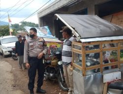 KAPOLSEK SUKASARI BESERTA ANGGOTA SAMAPTA POLSEK SUKASARI MELAKSANAKAN PATROLI SIANG HARI KE TEMPAT TEMPAT RAWAN GANGGUAN KAMTIBMAS DI WILAYAH KECAMATAN SUKASARI