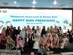 Pentas Seni Di Pelepasan Siswa Siswi Happy Kids Preschool Ceria Bersama Orang Tua