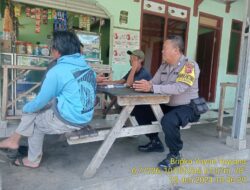 Bripka Yuyun Yuwana melaksanakan sambang/silatrahmi kamtibmas