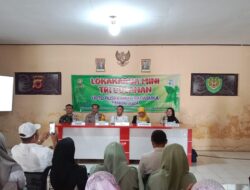 Bhabinkamtibmas Menghadiri Kegiatan Loktri ( Lokakarya Tribulanan ) ke – II Bidang Kesehatan tahun 2024 UPTD Puskesmas Padasuka Kec.Sumedang Utara