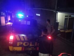 Anggota Unit Samapta Polsek Sukasari Rutin Laksanakan Patroli KRYD Blue Light / Malam hari di Wilayah Kecamatan Sukasari Kabupaten Sumedang