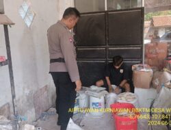 Aiptu Iwan Kurniawan bersama Bripka Dani Santika sambangi warga masyarakat serta dumas keliling dalam rangka BEYOND TRUST PRESISI di wilayah Kec. Tanjungmedar