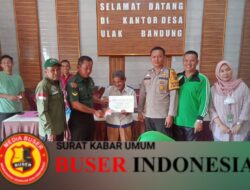 Babinsa Koramil  Monitoring Penyaluran BLT DD di Desa Ulak Bandung