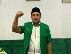 Ence Adam Mubarok S. Pd.I M. Pd Sang Perintis Muda Berhasil Meretas Jalan Kemajuan Desa Melalui Pendidikan