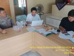 Aiptu Iwan Kurniawan Bhabinkamtibmas Polsek Tanjungmedar Polres Sumedang sambangi aparatur Desa binaan