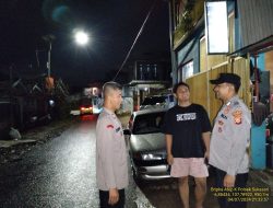 Anggota Unit Samapta Polsek Sukasari Laksanakan Patroli KRYD Blue Light / Malam hari di Wilayah Kecamatan Sukasari Kabupaten Sumedang