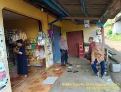 Aipda Tata Sasmita bersama Bripka Agus Sukmana melaksanakan sambang/silatrahmi kamtibmas ke warga masyarakat 
