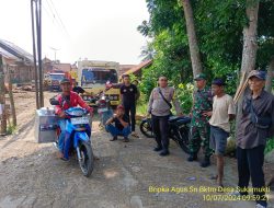 Bripka Agus Sukmana bersama Pelda Adi Kuladi melaksanakan sambang/silatrahmi Kamtibmas dan dumas keliling dalam rangka BEYOND TRUST PRESISI