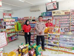 Aiptu Nana Sujana Bersama Bripka Yuyun Yuwana melaksanakan sambang/silatrahmi Kamtibmas dan dumas keliling dalam rangka BEYOND TRUST PRESISI