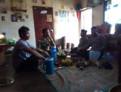Bhabinkamtibmas Desa Genteng Melaksanakan Giat Sambang Dan Silaturahmi Kepada Warga masyarakat