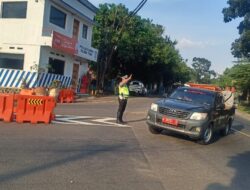 Panit Lantas Polsek Tomo Laksanakan Patroli Rutin Antisipasi Kemacetan dan Laka Lantas.