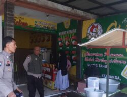 Polsek Tanjungkerta mengantisipasi keamanan demi masyarakat,Anggota Polsek Tanjungkerta Polres Sumedang Polda Jabar Laksanakan patroli di siang hari
