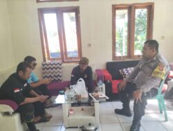 Bhabinkamtibmas Desa Kertaharja Sambangi Warga Desa Binaanya