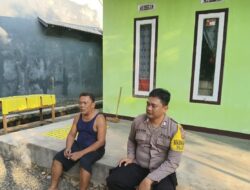 Silaturahmi dengan Warga Binaan Bhabinkamtibmas Desa Marongge Berikan Pesan-pesan Kamtibmas.