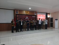 Bhabinkamtibmas Monitoring Kegiatan pelaksanaan Penyampaian Usulan Peresmian Pengangkatan Calon Terpilih DPRD Kab Sumedang Pada Pemilu Tahun 2024