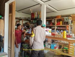 Bhabinkamtibmas Desa Sukarapih Melaksanakan Giat Sambang Dan Silaturahmi Kepada Warga masyarakat
