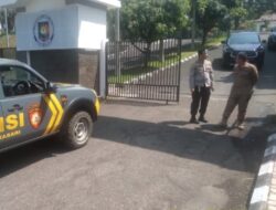KAPOLSEK SUKASARI BESERTA ANGGOTA SAMAPTA POLSEK SUKASARI MELAKSANAKAN PATROLI SIANG HARI KE TEMPAT TEMPAT RAWAN GANGGUAN KAMTIBMAS DI WILAYAH KECAMATAN SUKASARI
