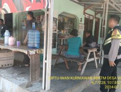 Aiptu Iwan Kurniawan Bhabinkamtibmas Polsek Tanjungmedar Polres Sumedang sambangi warga Desa binaan