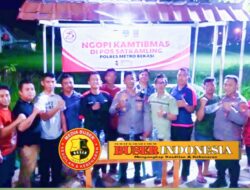 Ngopi Kamtibmas di Pos Satkamling Desa Kedung pengawas Bersama Polsek Babelan