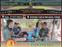 Komsos Dengan Warga Desa Binaan, Babinsa Ingatkan Warga Tentang Bahaya Karhutla