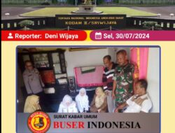 Bentuk kepedulian Babinsa dan Bhabinkamtibmas Dampingi Evakuasi Orang Dalam Gangguan Jiwa Ke Rumah Sakit