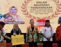 Malam Anugerah PAPPRI dan Bantuan Dana Sosial dihadiri Paman Birin dan Ketua PAPPRI Kalsel 2024.