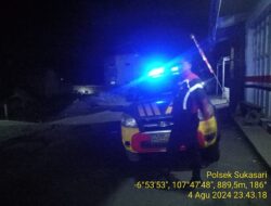 Anggota Unit Samapta Polsek Sukasari Rutin Laksanakan Patroli KRYD Blue Light / Malam hari di Wilayah Kecamatan Sukasari Kabupaten Sumedang