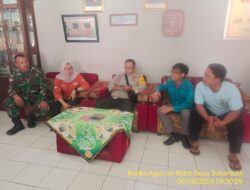 Untuk menjaga Sinergitas TNI/POLRI, Bhabinkamtibmas bersama Babinsa melaksnakan Anjangsana / Silaturahmi TNI/POLRI ke aparatur desa binaan