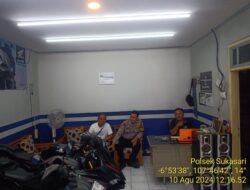 KAPOLSEK SUKASARI BESERTA ANGGOTA SAMAPTA POLSEK SUKASARI MELAKSANAKAN PATROLI SIANG HARI KE TEMPAT TEMPAT RAWAN GANGGUAN KAMTIBMAS DI WILAYAH KECAMATAN SUKASARI