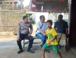 KAPOLSEK SUKASARI BESERTA ANGGOTA SAMAPTA POLSEK SUKASARI MELAKSANAKAN PATROLI SIANG HARI KE TEMPAT TEMPAT RAWAN GANGGUAN KAMTIBMAS DI WILAYAH KECAMATAN SUKASARI