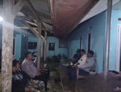 Bhabinkamtibmas Sambangi Warga Desa Kertaharja
