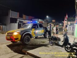 Aipda Edi Hidayat bersama Bripka Agus Sukmana melaksanakan kegiatan Patroli Blue Light di wilayah hukum Polsek Tanjungmedar