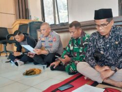 Kapolsek Tanjungmedar Iptu Gungun Wagiman Hadiri Istighosah Bersama Forkopimcam untuk Persiapan HUT RI ke-79