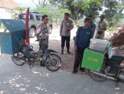 Polsek Tanjungkerta mengantisipasi keamanan demi masyarakat,Anggota Polsek Tanjungkerta Laksanakan patroli di siang hari