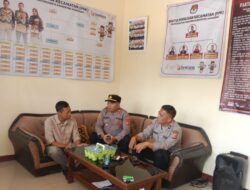 Kapolsek Tanjungkerta IPTU Budiman H. S.H., M.H., melaksanakan silahturahmi dan kordinasi ke kantor Sekretariat Panwascam Tanjungkerta