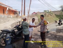 Bhabinkamtibmas Desa Sukarapih Melaksanakan Giat Sambang Dan Silaturahmi Kepada Warga masyarakat.