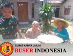 Satgas TMMD Kodim 0415/Jambi, Bangun Keakraban dengan Warga Lansia Lewat Bantuan Sehari-hari.