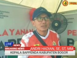 Bappenda Kabupaten Bogor Mengikuti Kirab Bendera  Merah Putih Menyambut HUT Kemerdekaan RI Ke-79